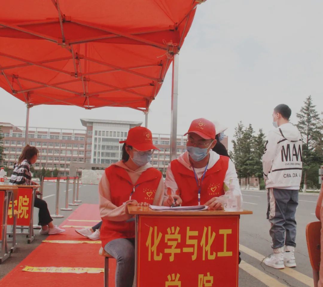 关于“返校”让我们一起听听他们的心声