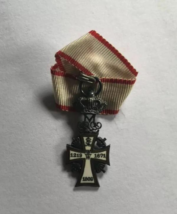 六一儿童节｜俞晓群谈《安徒生童话全集》：呈