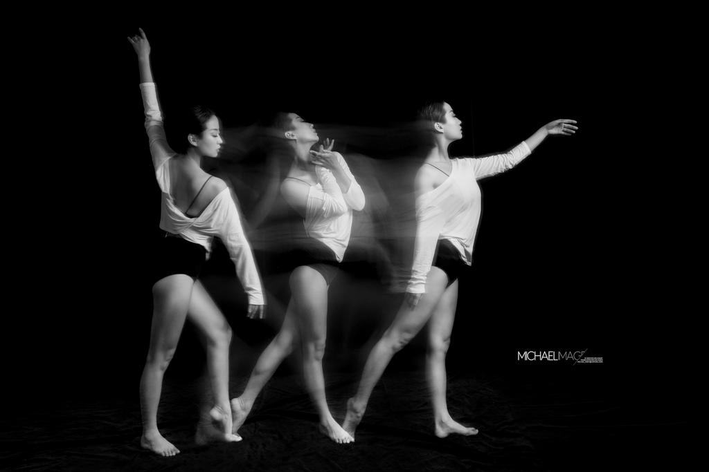 Have brandish clear picture