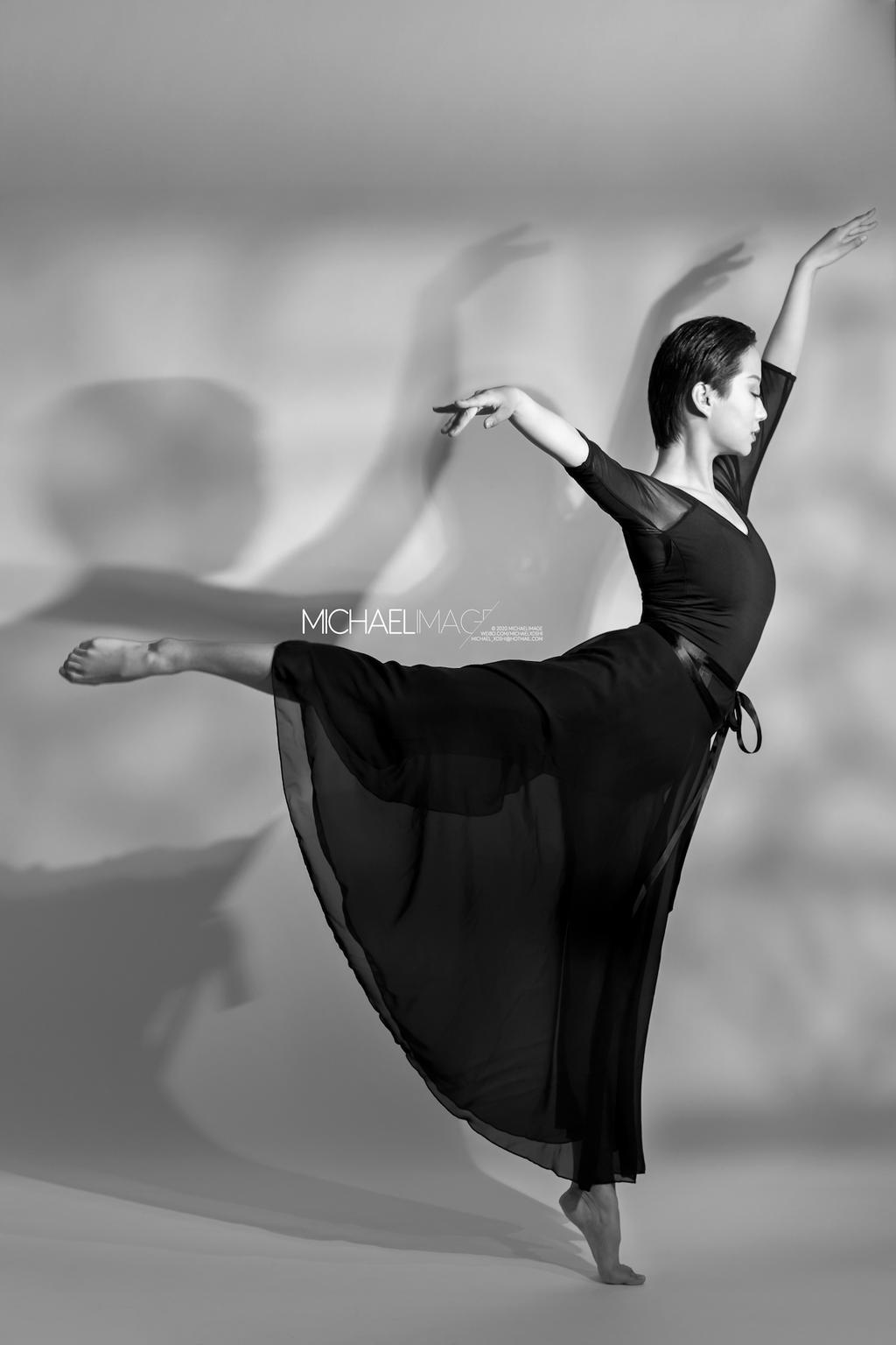 Have brandish clear picture