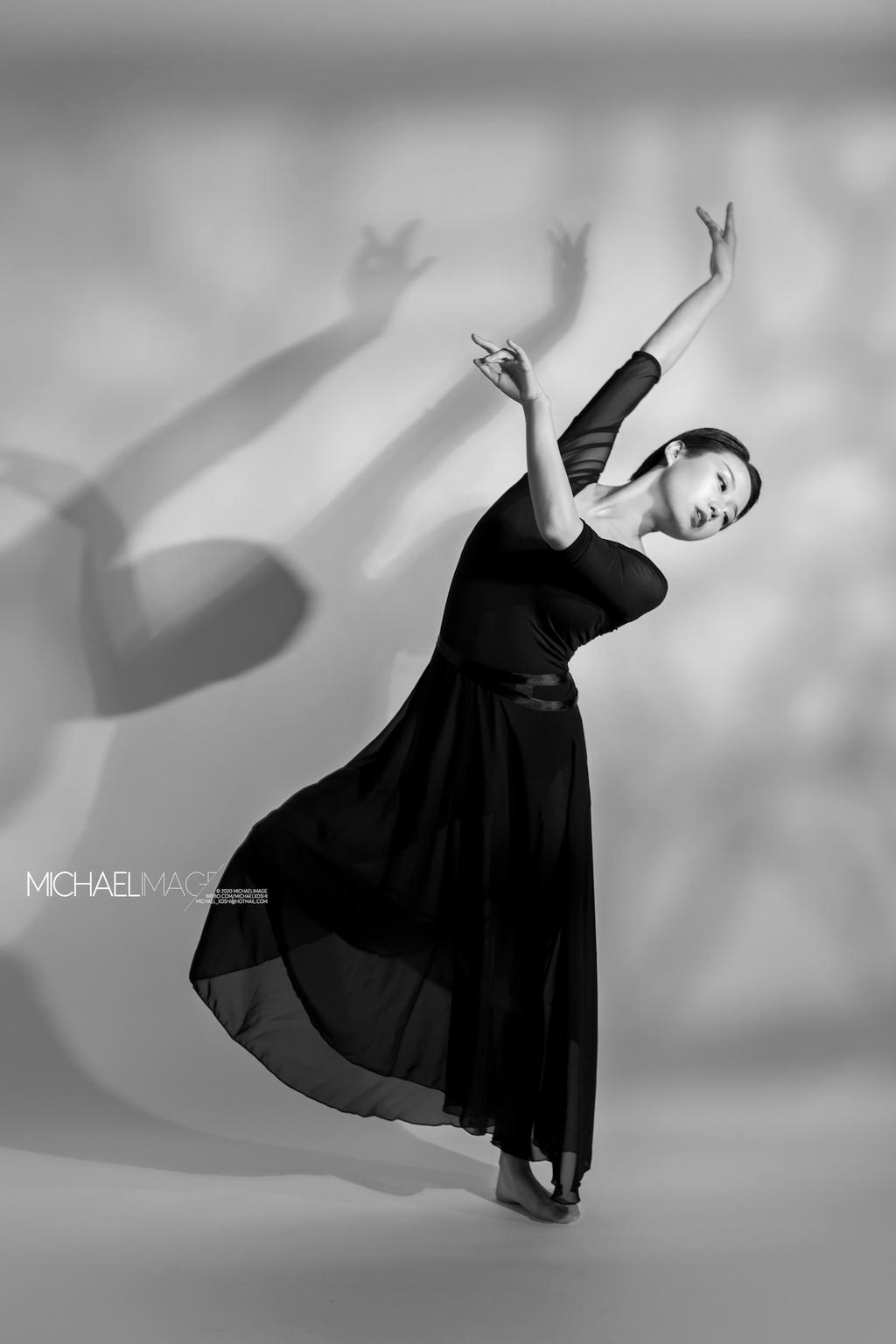 Have brandish clear picture