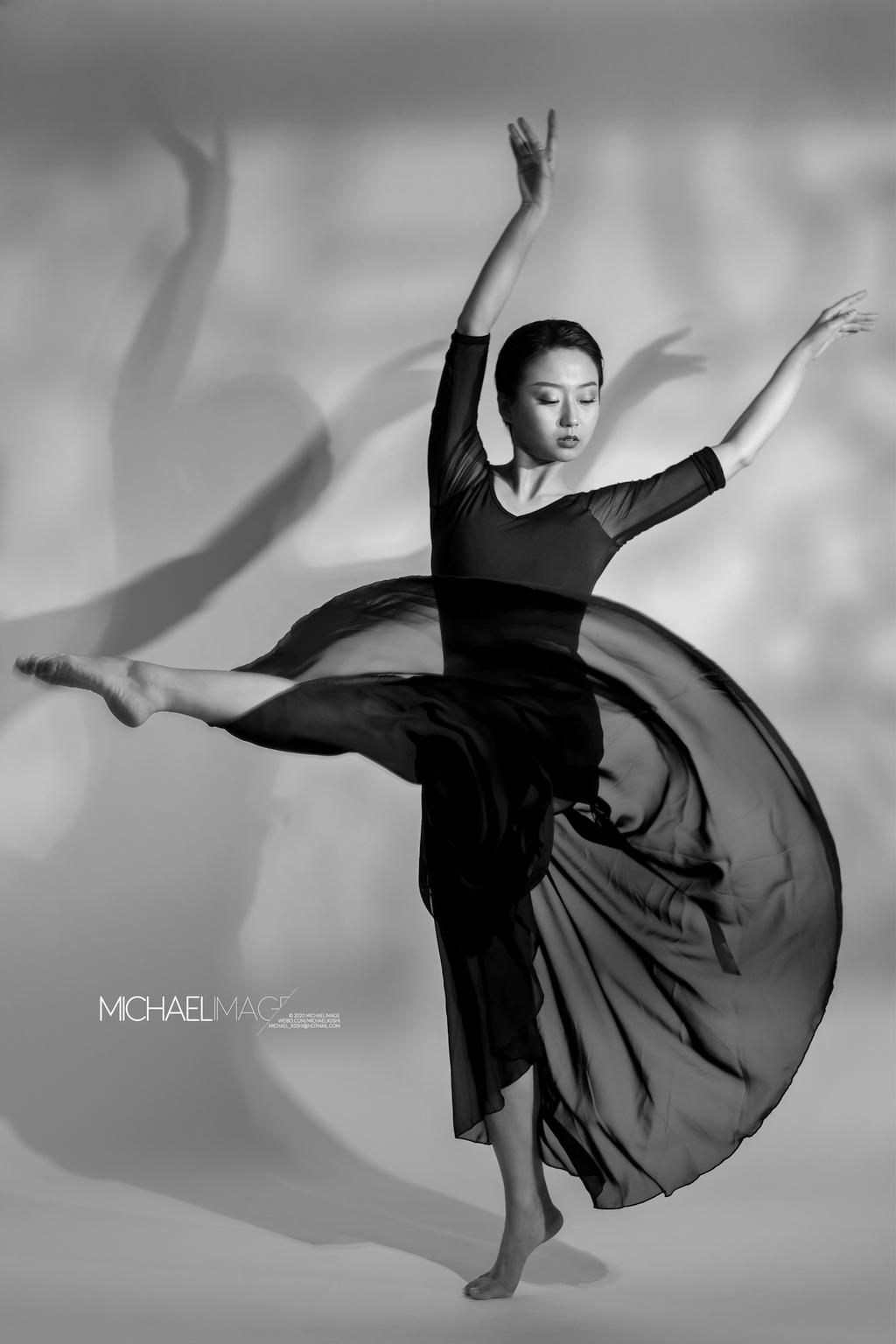 Have brandish clear picture