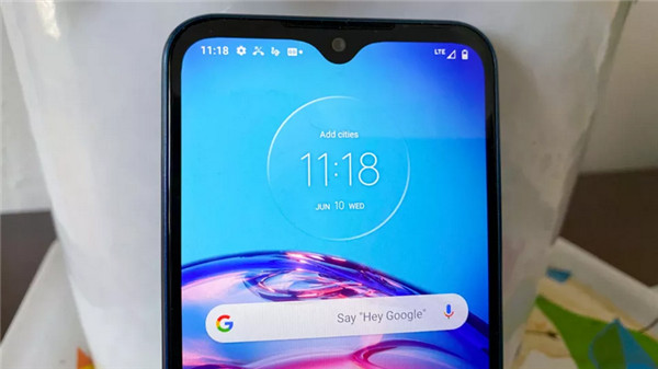 摩托罗拉Moto E（2020）评测：疫情之下的最佳廉价手机购买选择