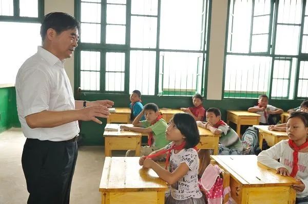 王振华想请求二审判无罪释放，还是判太轻了