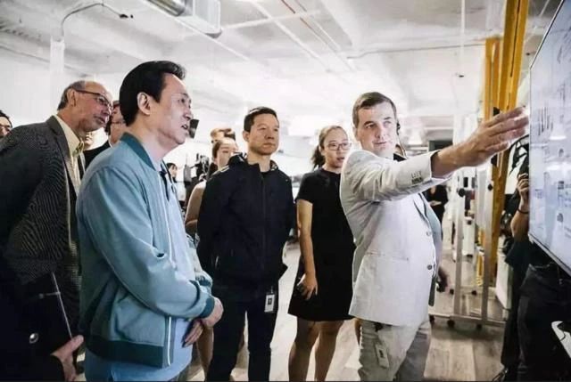 陆正耀终于活成了贾跃亭？