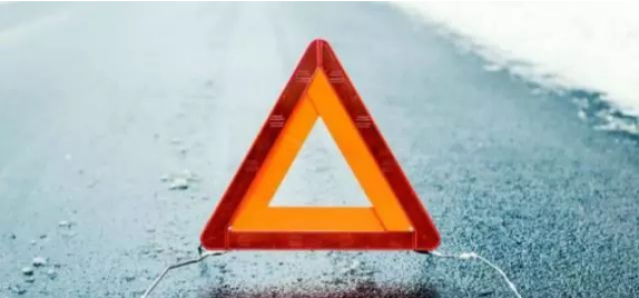 多地升级“限塑令”，塑料循环经济迎来新“风