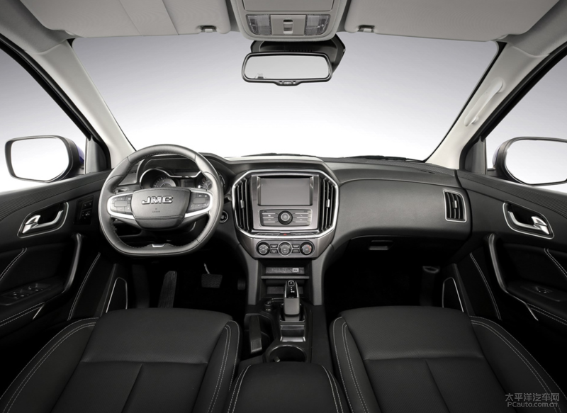 新款江铃域虎7上市 售10.78万起\u002F增采埃孚8AT