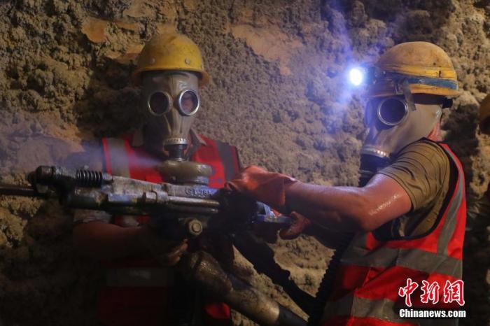 世界罕见“毒气”隧道在云南贯通