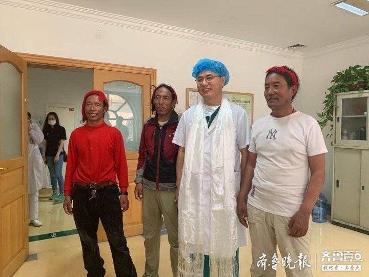 洁白哈达献给烟台医护人员！3个藏族先心病女孩