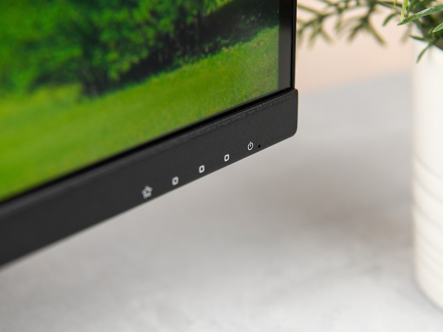 性能强悍！优派VX2771-HD-PRO评测
