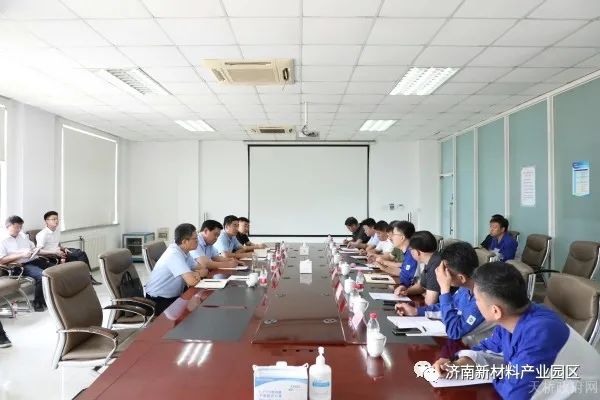 区委副书记、区长亓伟督导园区环保工作