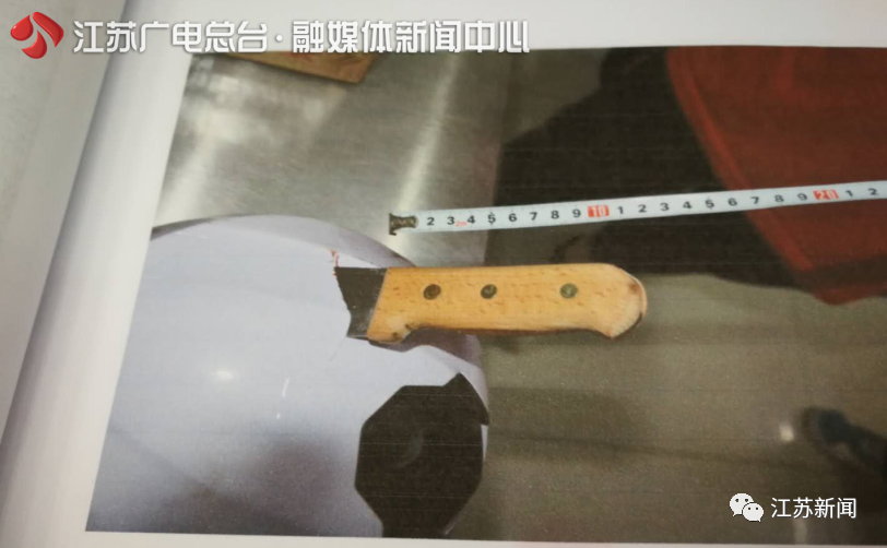 江苏淮安重大暴力袭警案今开庭！两嫌犯态度恶劣无悔意，检方建议判处死刑