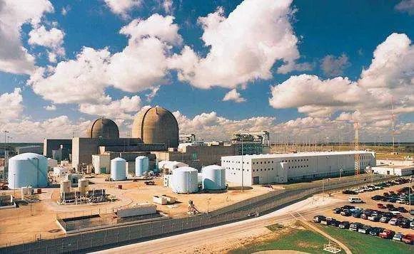 时隔5年国常会核准两大核电项目，中国能源战略重整｜新京智库