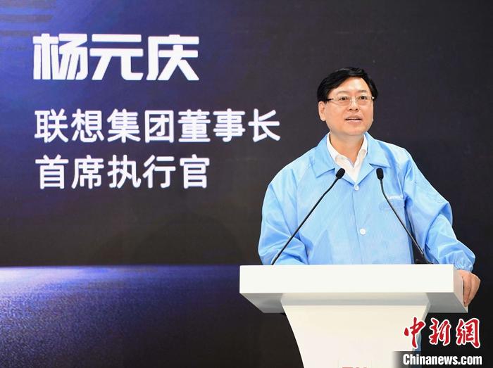 “武漢市造”想到全世界第一款5G折疊屏翻蓋手機(jī)退出