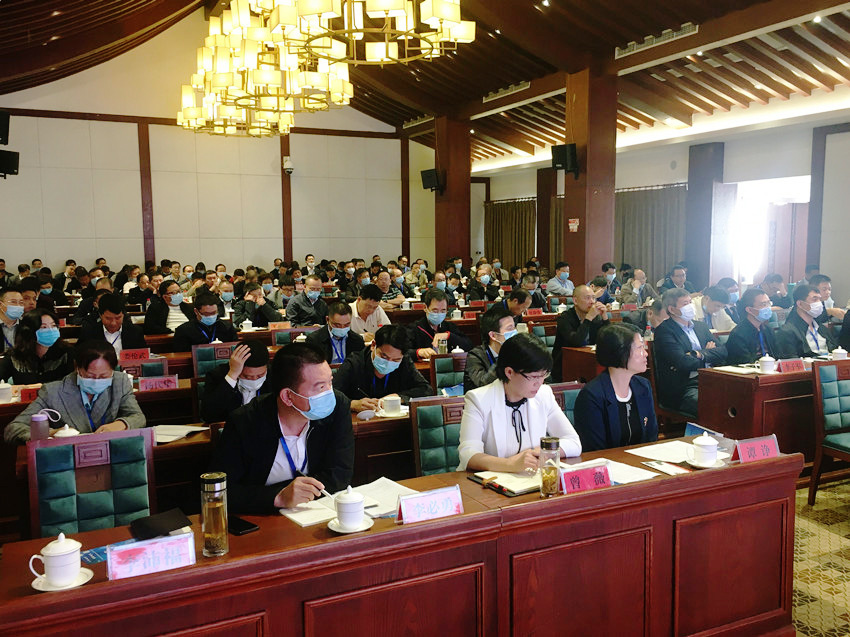 2020（首届）中国西部化工“5+N”绿色高峰论坛在福泉举行