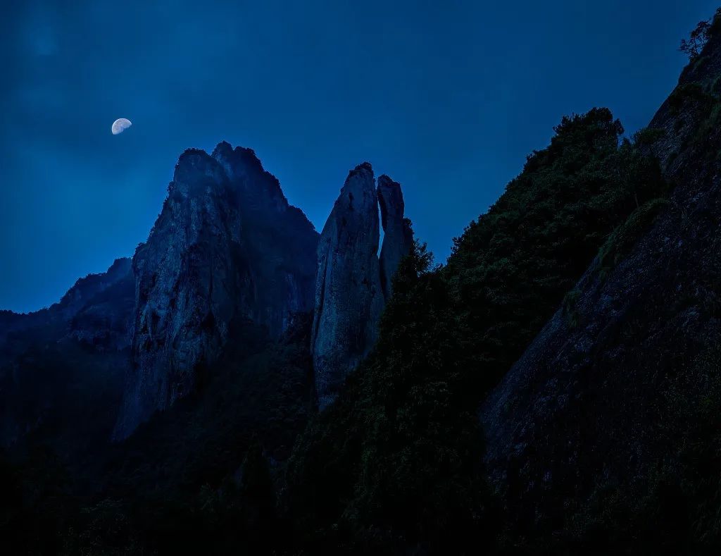 夜话丨阳光正好，秋风不燥，出去走走吧