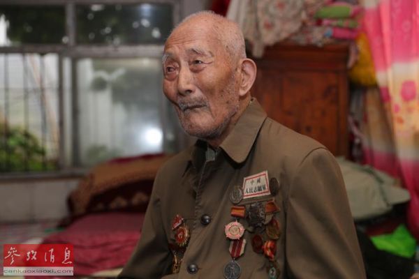 志愿军老战士孙景坤：三渡鸭绿江战沙场 献身山