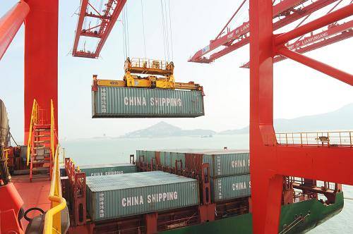 �й�ǰ������GDP�����ɸ�ת������ý��̾���������˿���