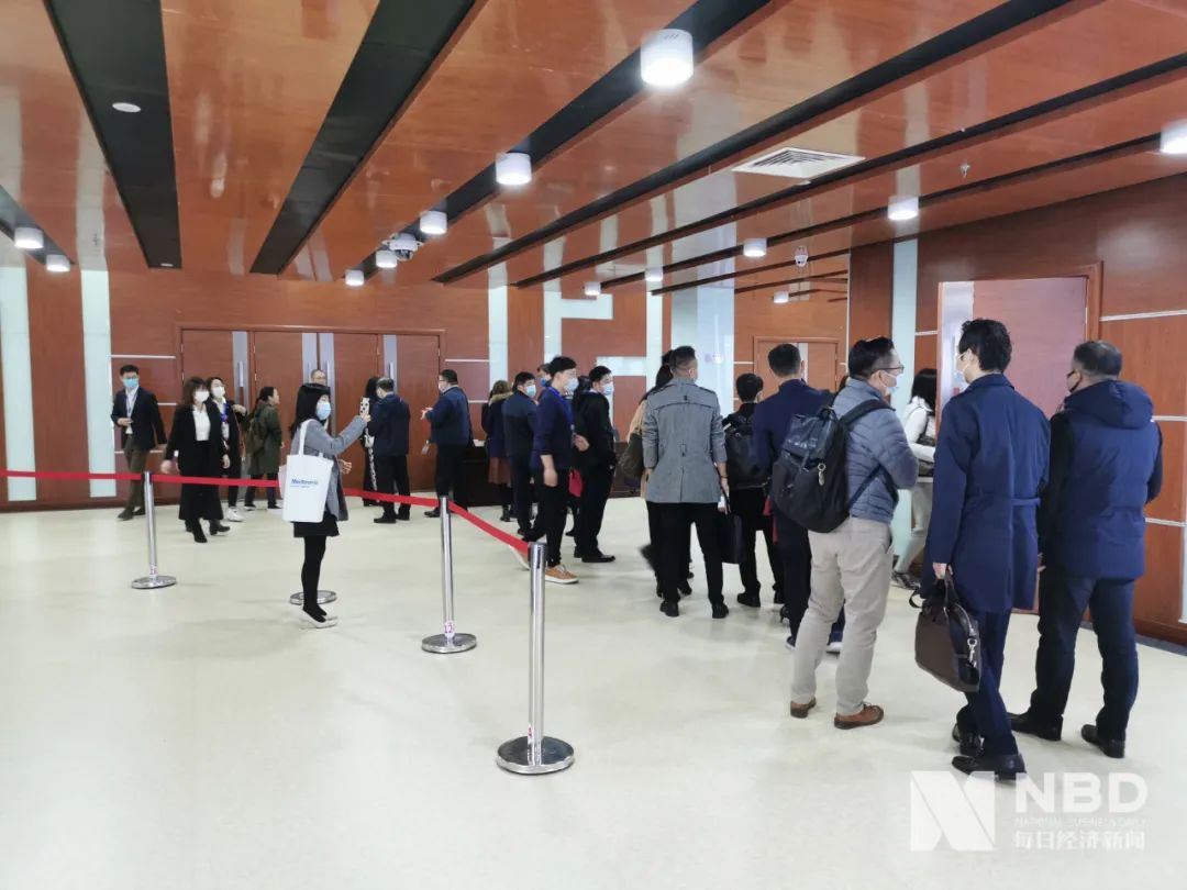 医药圈炸锅！国家的“灵魂谈判”又来了，1.3万的心脏支架谈到700元，将为老百姓节约109亿