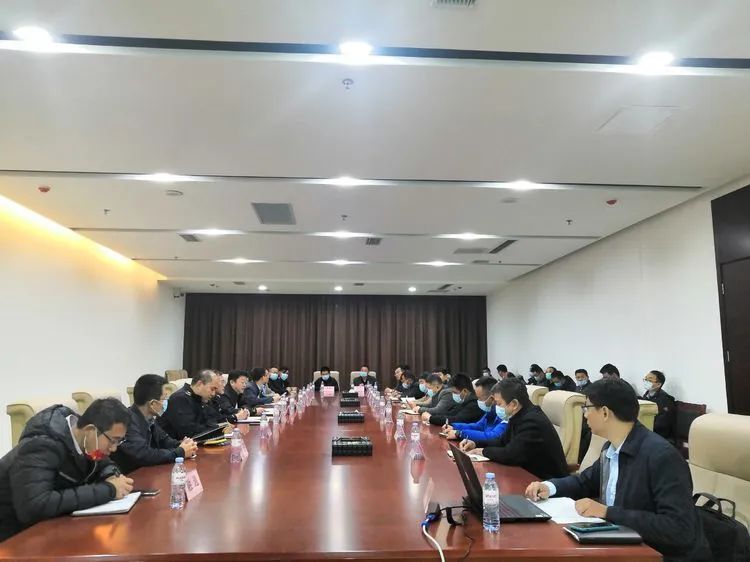 济南新材料产业园区召开在建项目工作调度会