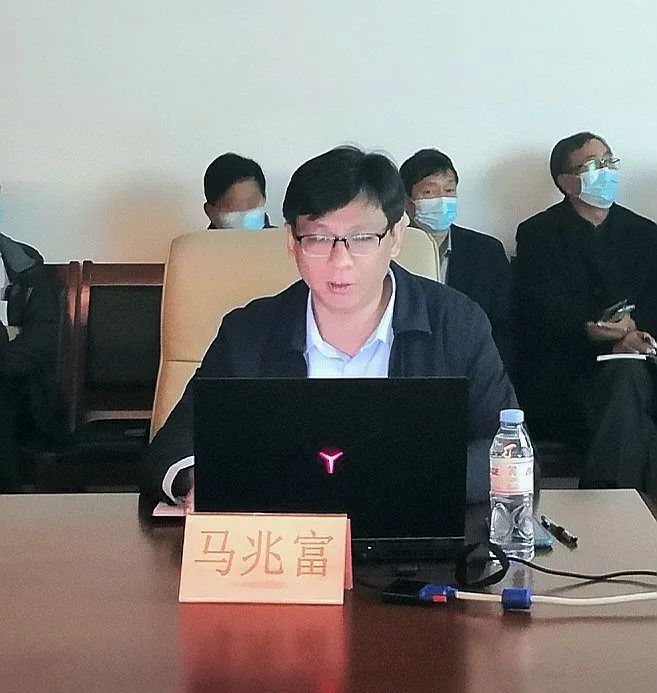 济南新材料产业园区召开在建项目工作调度会
