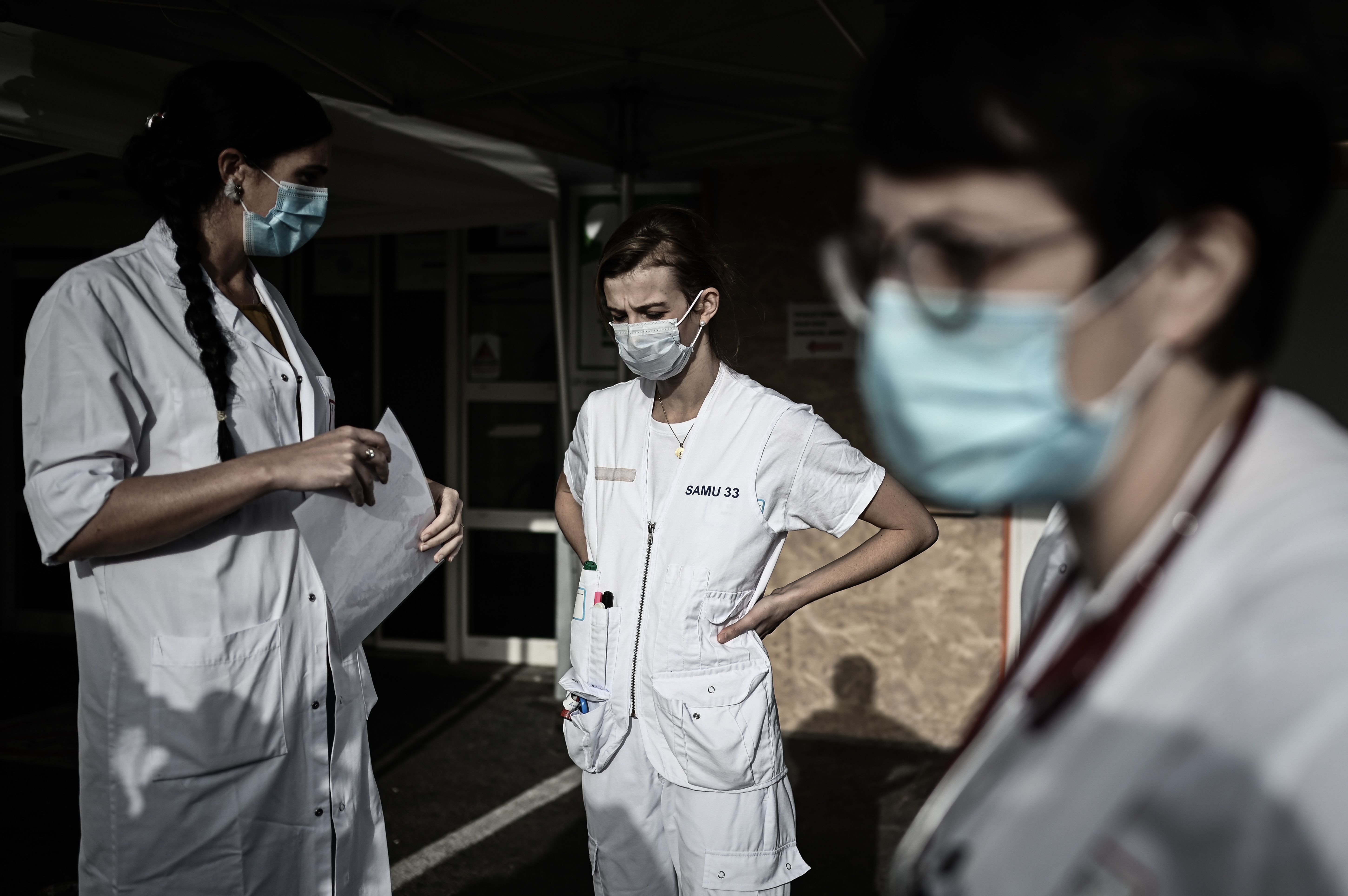 法国：疫情下的医院