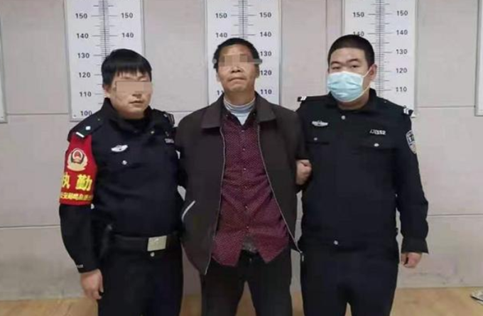 19时■11月16日19时 洛阳父亲坟前杀姐嫌犯落网