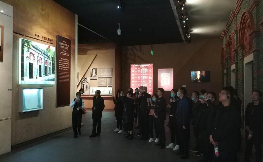 营山活用省纪委警示片《越界》查处一个教育一片整改问题67个