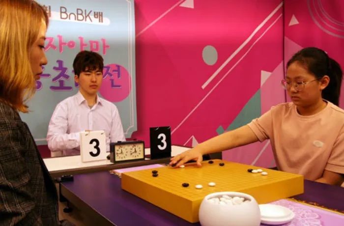 韩国天才围棋少女比赛大胜棋坛老将，然而却发现她用AI作弊....