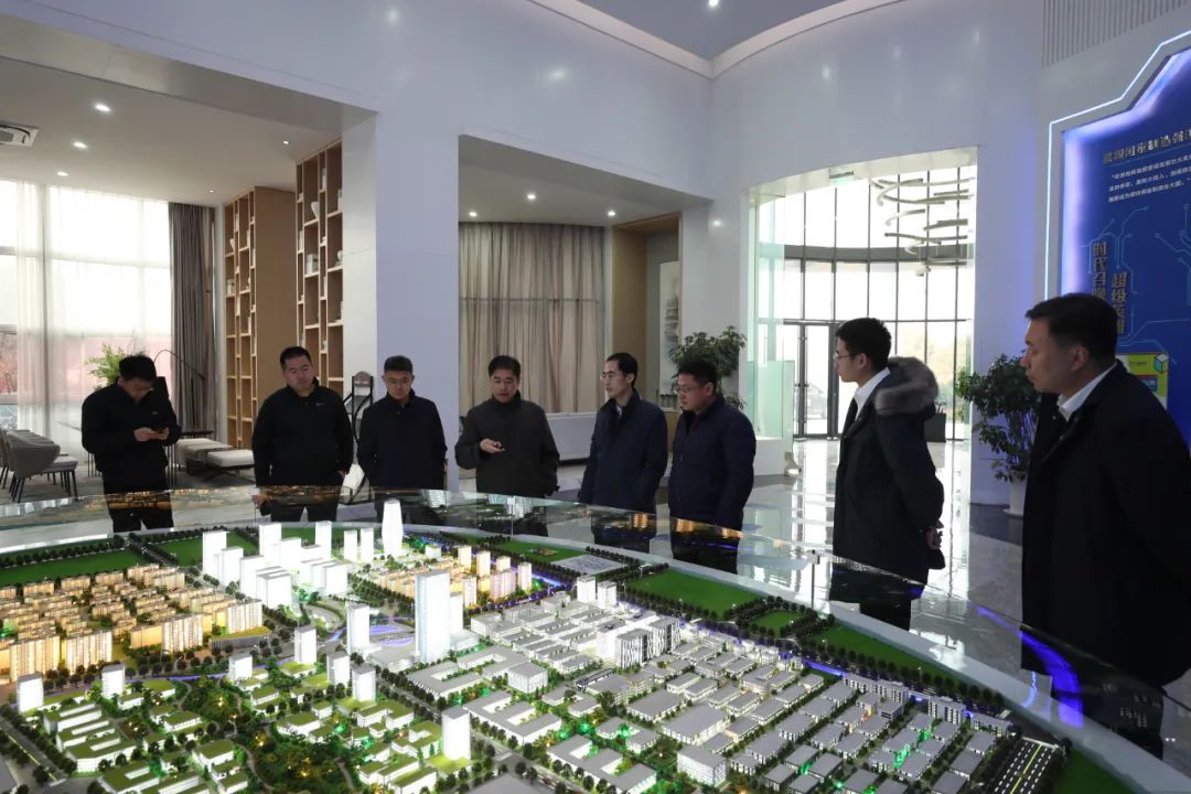 区委副书记刘小兵到济南新材料产业园区调研