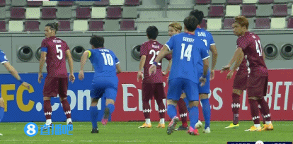 亚冠-安井拓也离奇送点 水原2-0神户力压恒大出线
