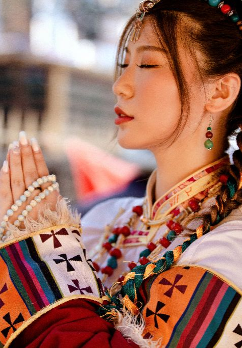 中国女军人，又美又飒