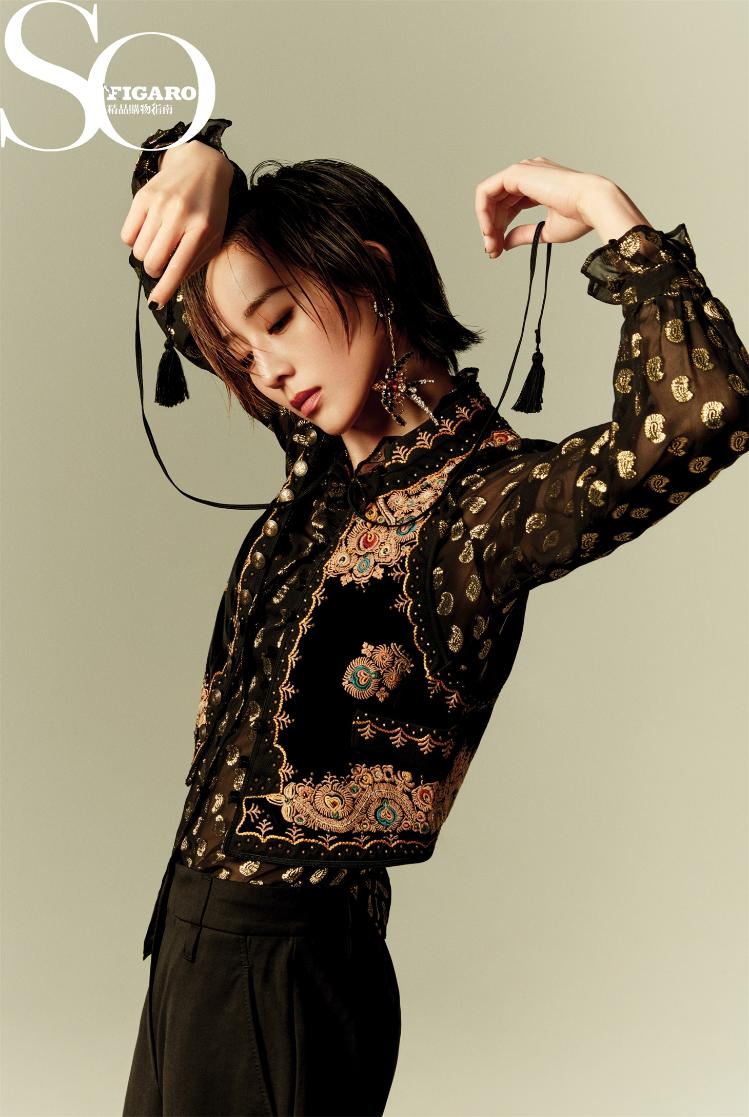 张钧甯时尚封面大片上线 清丽灵动释放愉悦暖洋