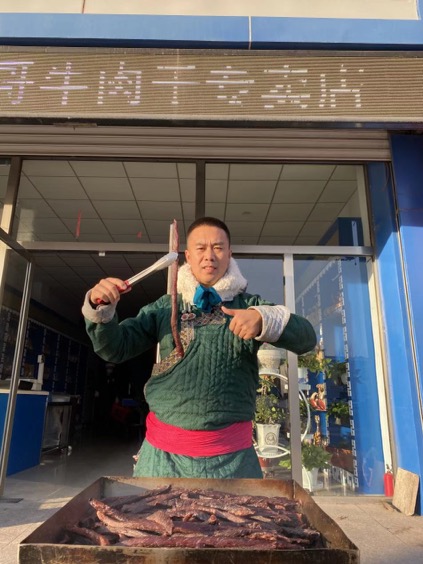 “草原李佳琦”：是網(wǎng)紅 更是家鄉(xiāng)代言人