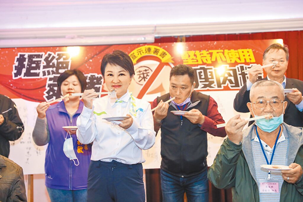 打小孩給外人看？ 盧秀燕當美官員面反萊豬遭民進黨當局打壓