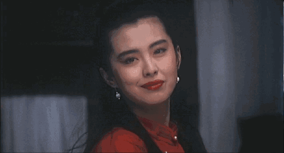 53岁王祖贤罕晒照，风华绝代美人依旧，浓密发量让人羡慕不已