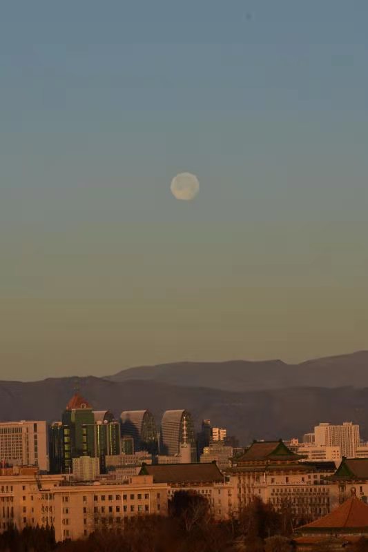 The last day of 2020, park of Beijing scene hill shows life Tonghui beautiful scenery