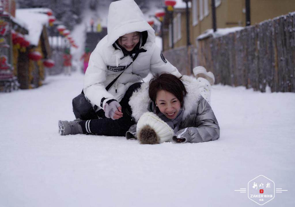 讲好东北故事！“一个盒子”再次创作网游冰雪系列视频，让龙江冰雪火遍全网