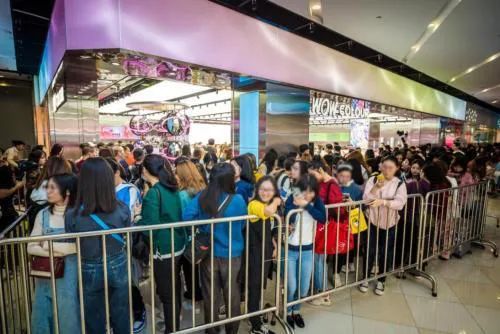 新生代美妆零售登场，购物中心旧爱换新颜