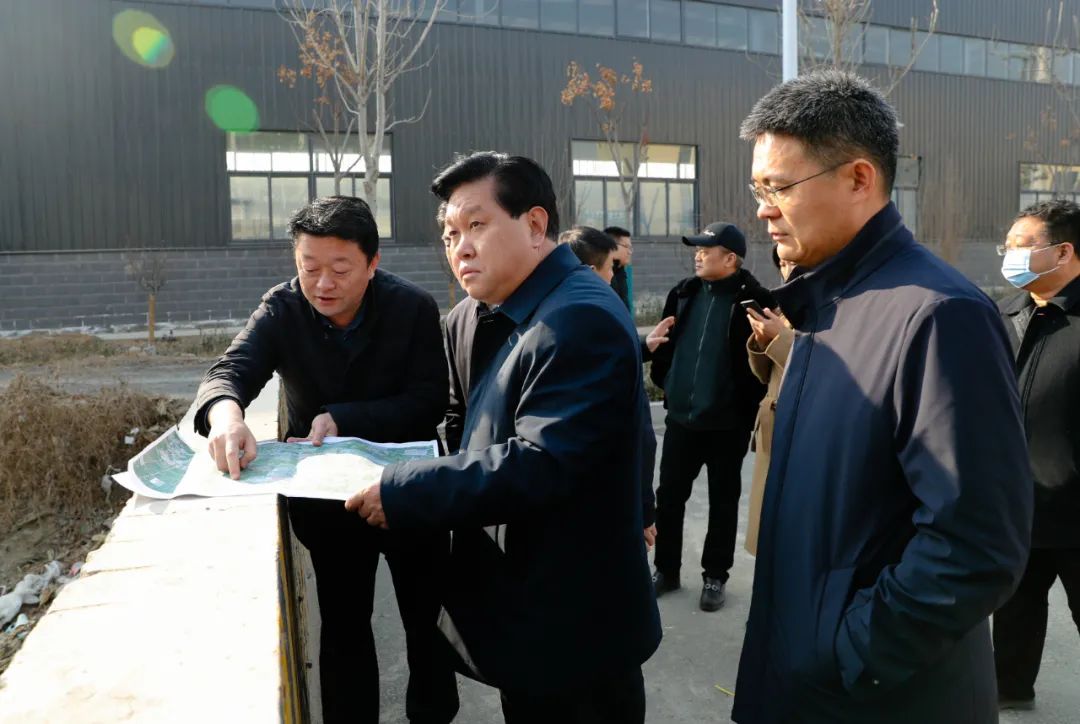 亓伟到济南新材料产业园区调研指导工作