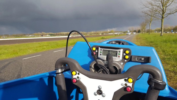 LEF：一辆更像一辆电动自行车的电动汽车