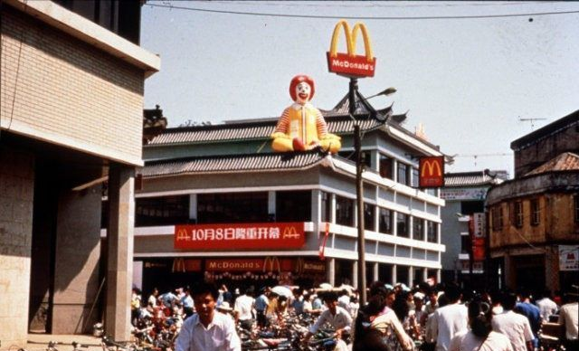 被“转卖”5次，汉堡王靠碰瓷式营销重回“巅峰”？| Morketing观察