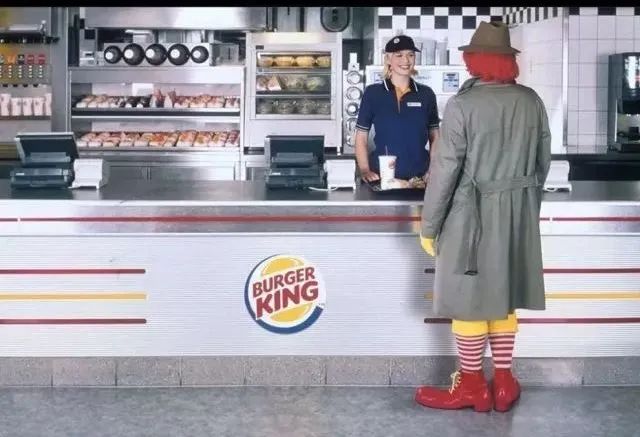 被“转卖”5次，汉堡王靠碰瓷式营销重回“巅峰”？| Morketing观察