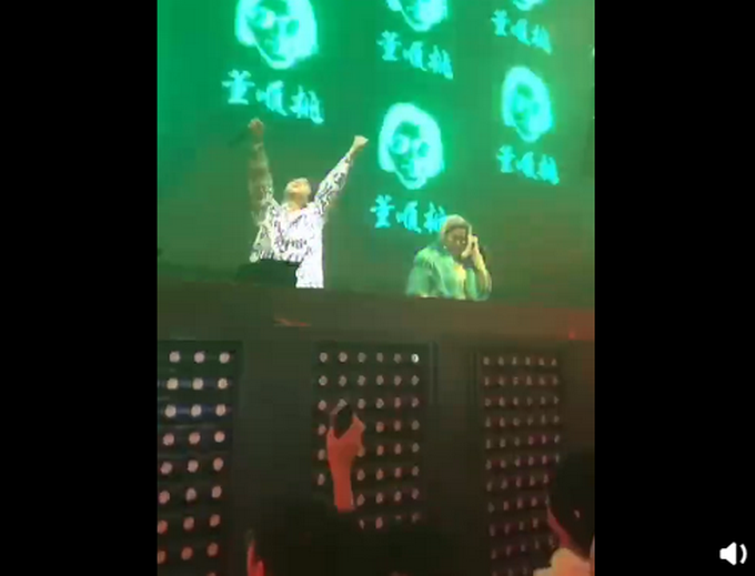 奶奶|太飒了!66岁奶奶酒吧当DJ 这比跳广场舞强太多了