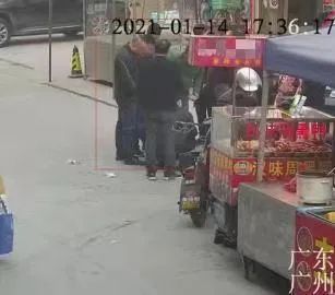「警惕」广州一男子路边围观下象棋，几分钟被骗上万元……