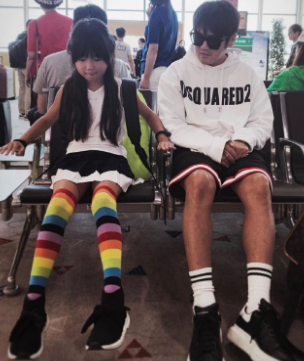 張亮兒子天天個頭逆天，13歲身高直逼180厘米，對比何炅似“小巨人”