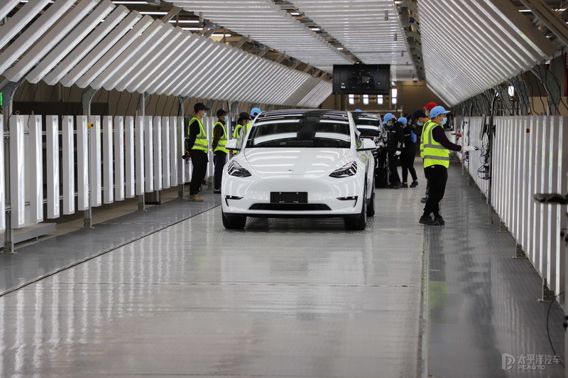 一周车谈：特斯拉回应“16万元新车”/小米造车