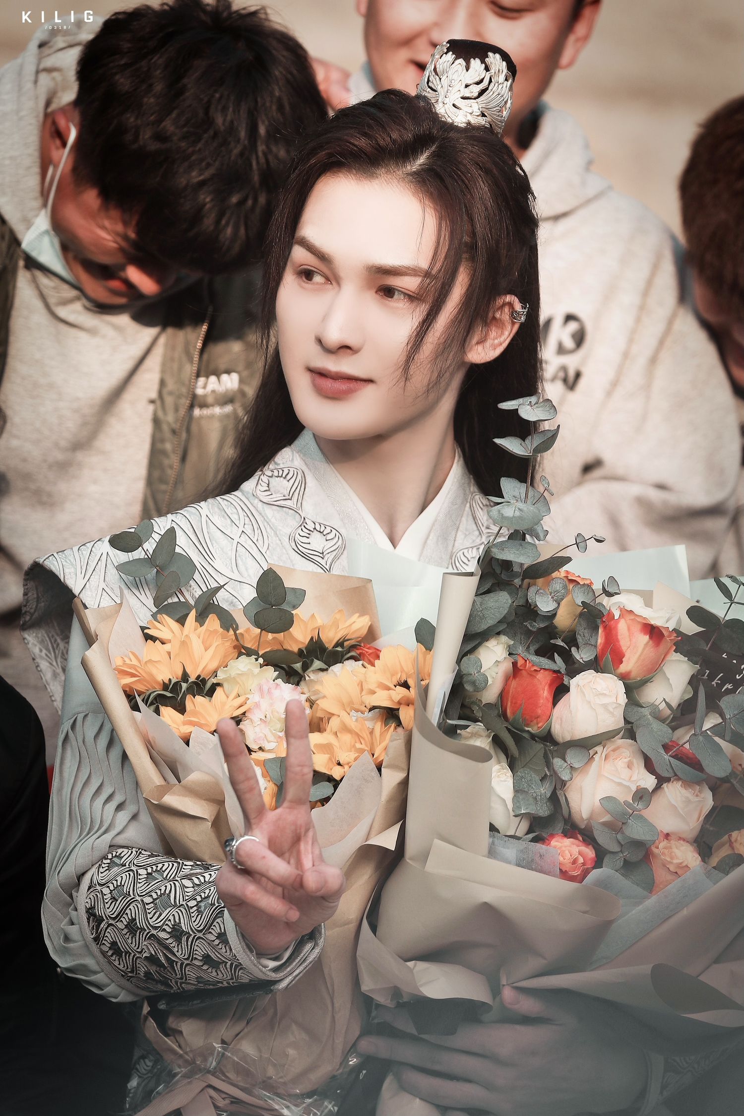 210207 Zhu Zhengting " youth of a poetic name of China is written down " kill young young prince formally late night safety arrives at Beijing yesterday