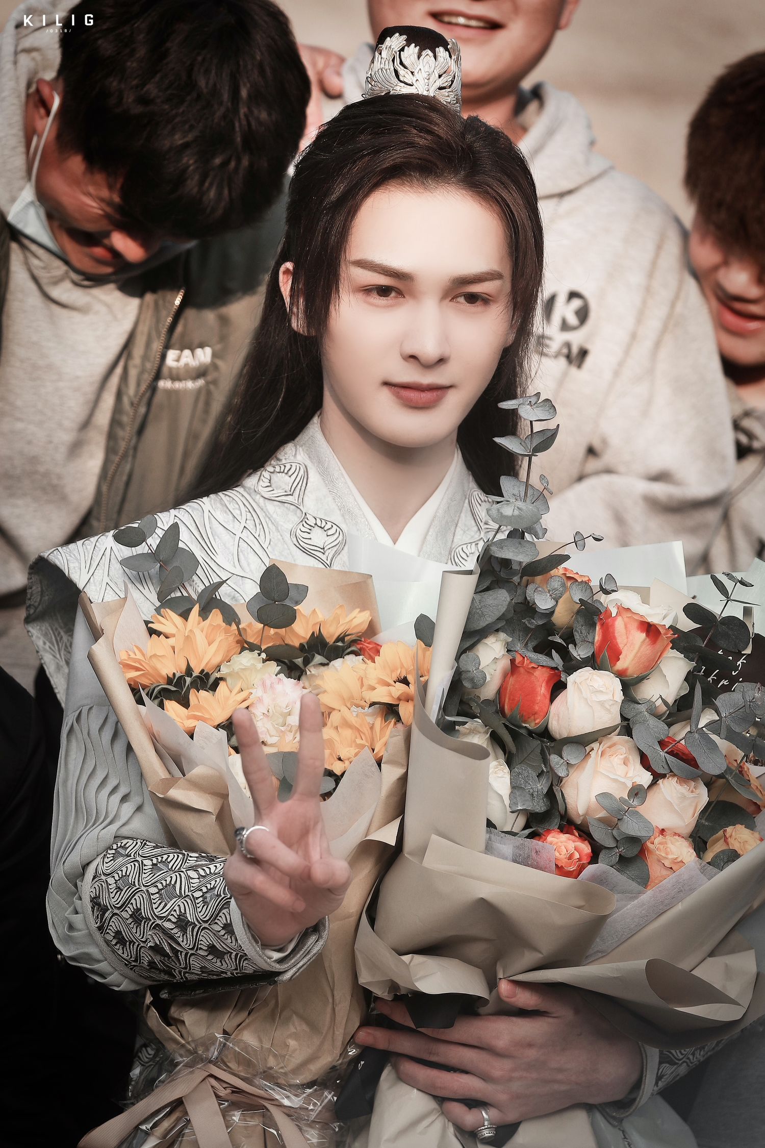 210207 Zhu Zhengting " youth of a poetic name of China is written down " kill young young prince formally late night safety arrives at Beijing yesterday