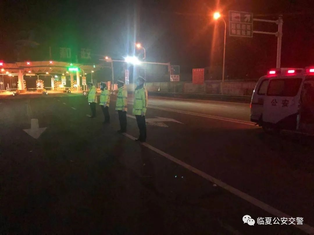 【平安春运 交警同行】临夏公安交警严查酒驾 为平安春运保驾护航
